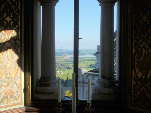 Neuschwanstein window views.